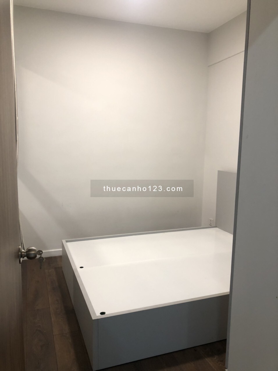 Cho thuê căn hộ mặt tiền Phạm Văn Đồng 3Pn 2wc Full nội thất 12 tr th