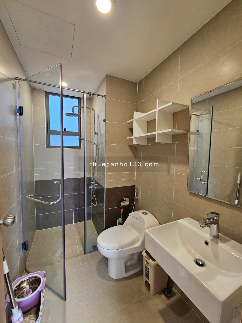 DEAL SỐC - 3PN 2WC 80m2 Full nội thất The Sun Avenue chỉ 18tr/tháng