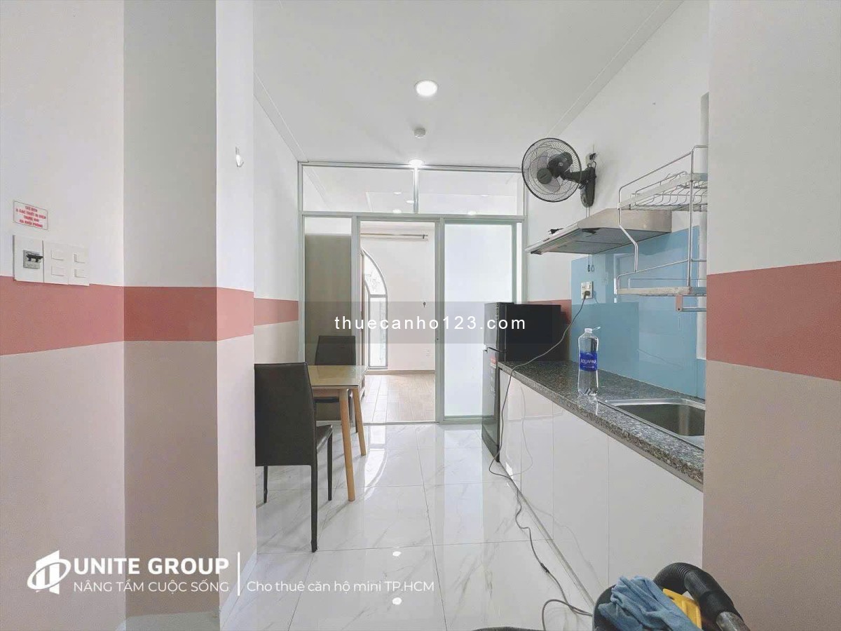 Cho thuê căn hộ 2PN tại Hàng Xanh, gần cầu Thị Nghè, cầu Sài Gòn