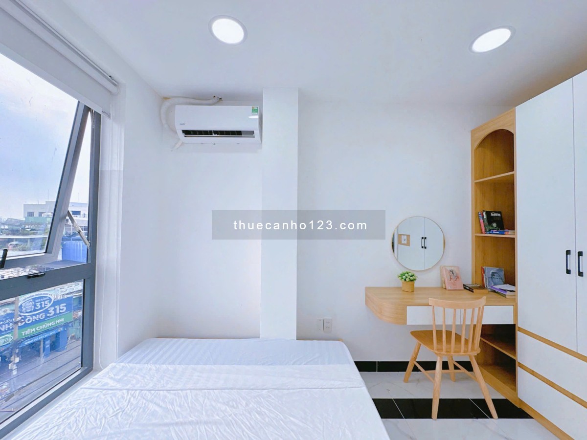 Cho thuê căn hộ 2 phòng ngủ, 2WC tại trung tâm Bình Thạnh