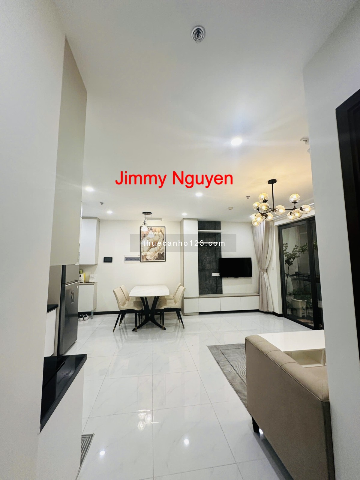 CHO THUÊ CĂN HỘ CAO CẤP 2 PHÒNG NGỦ - Nội thất cao cấp chủ nhà thiết kế ở - Chính chủ đăng tin