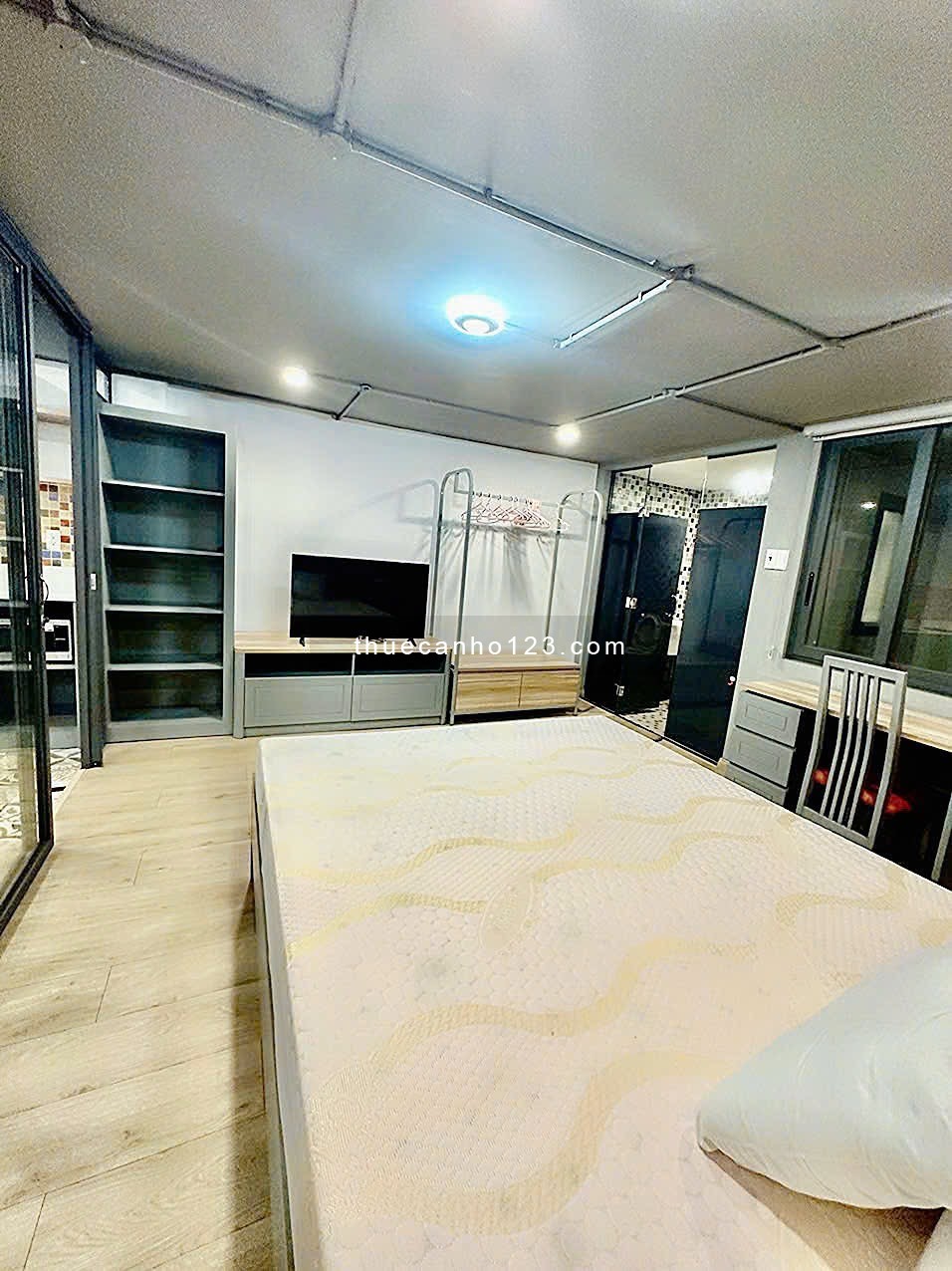 Căn hộ 1 phòng ngủ full nội thất Tân Bình ngay Etown