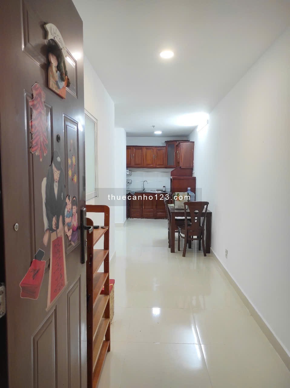 Cho thuê căn hộ tầng cao, thoáng mát, yên tĩnh