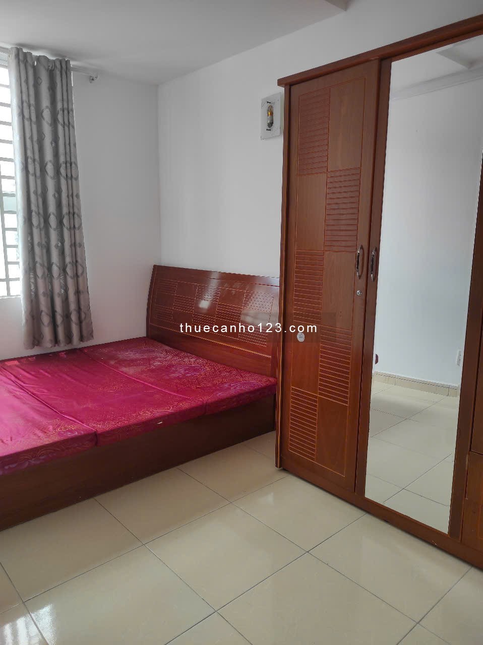 Cho thuê căn hộ tầng cao, thoáng mát, yên tĩnh