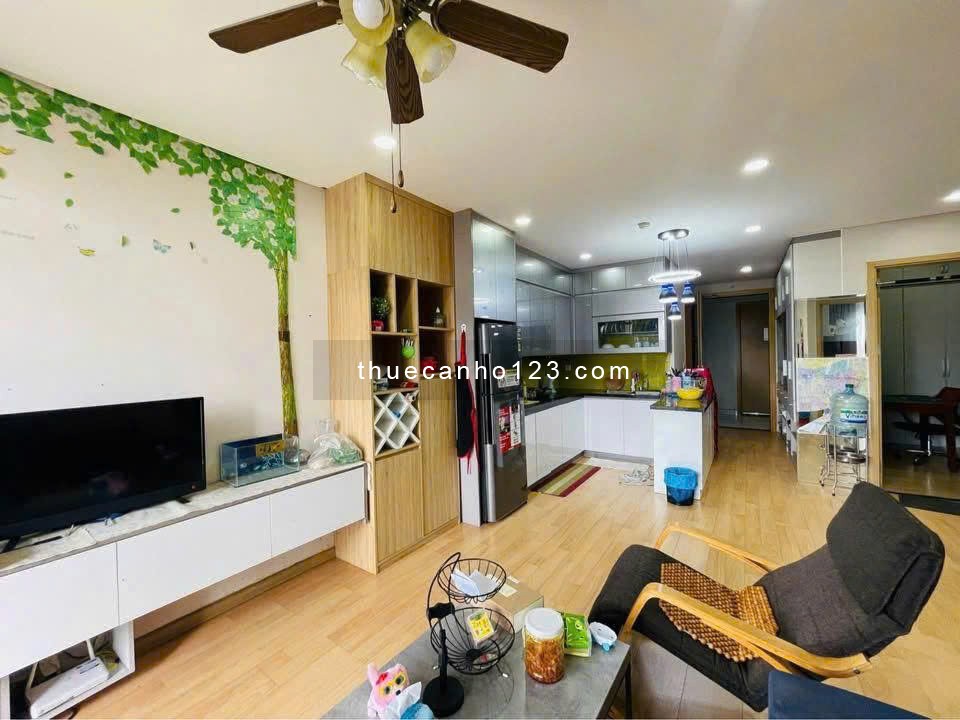 Chung cư CC Sky Center, Phổ Quang, TB: 2p ngủ, 77m2, full nội thất 17tr/th