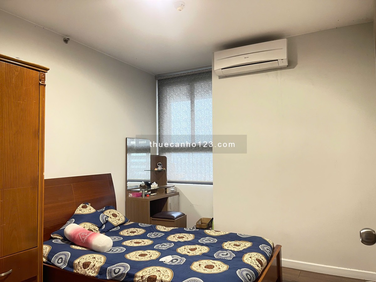 Cho thuê căn hộ 3pn 100m2 tầng cao tại mặt tiền Phạm Văn Đồng full nội thất 12 Tr/tháng
