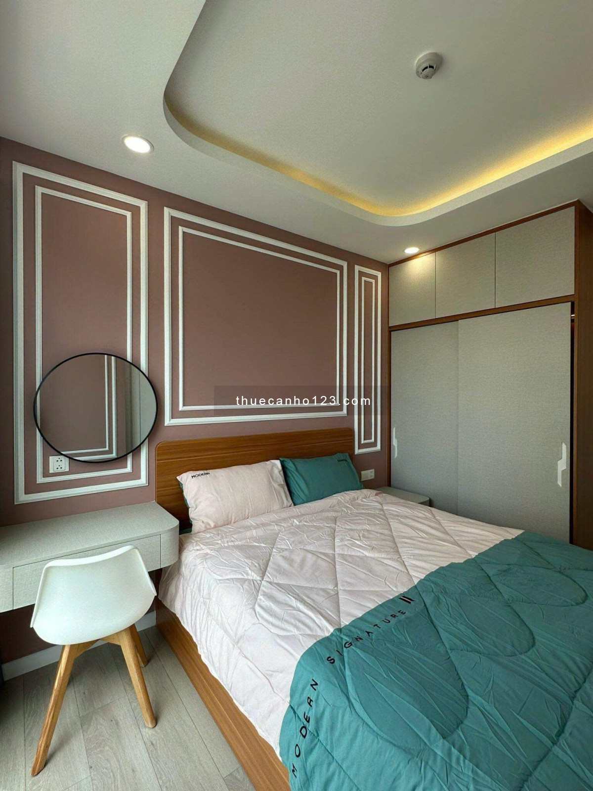 Cần cho thuê căn hộ cao cấp The Antonia, PMH Q7, 2PN 2WC, nhà đẹp, giá 22tr/t LH: 0911 839 618 Em Hà