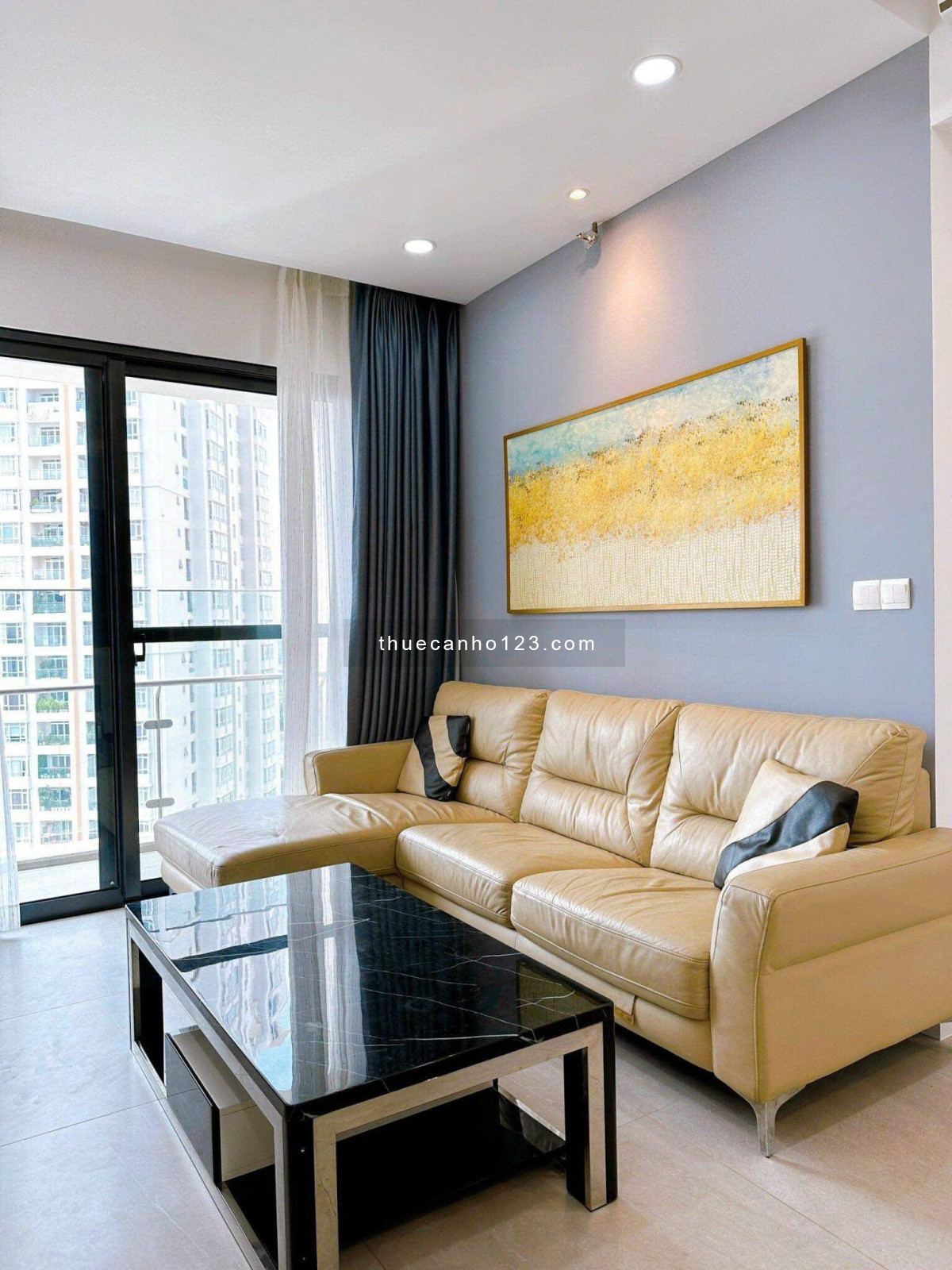 Cần cho thuê căn hộ cao cấp The Antonia, PMH Q7, 2PN 2WC, nhà đẹp, giá 22tr/t LH: 0911 839 618 Em Hà