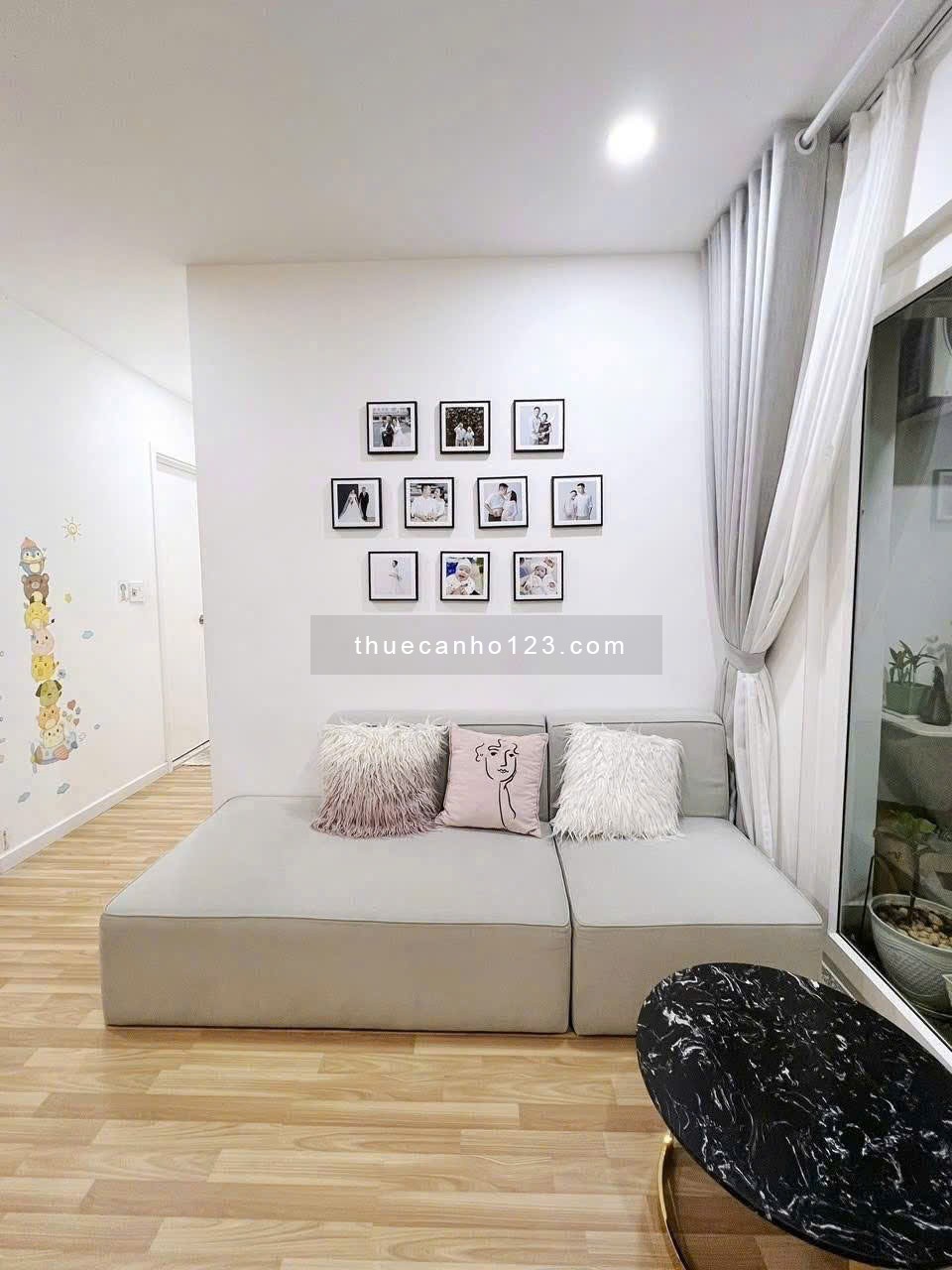 Chung cư Melody, Âu Cơ, TP: 75m2, 2p ngủ rộng, ban công, nội thất, 11tr