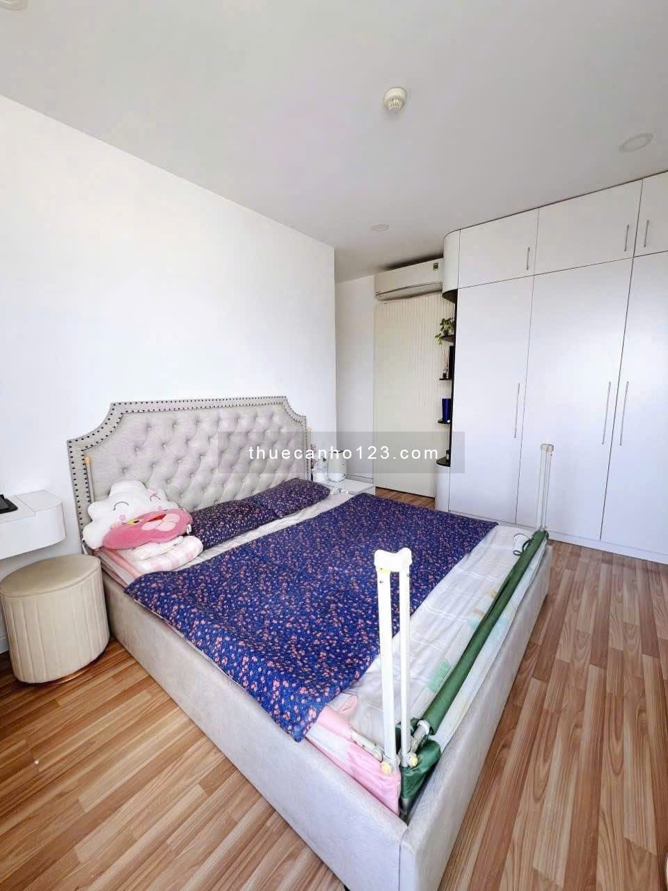 Chung cư Melody, Âu Cơ, TP: 75m2, 2p ngủ rộng, ban công, nội thất, 11tr