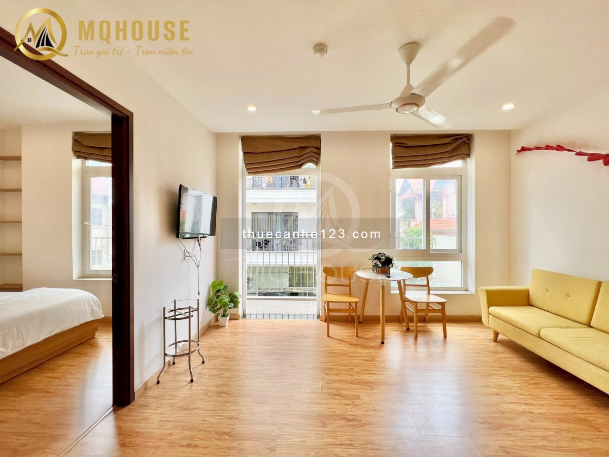 CHO THUÊ CHDV 2PN BAN CÔNG/CỬA SỔ SANG TRỌNG KHU SÂN BAY NHIỀU TIỆN ÍCH