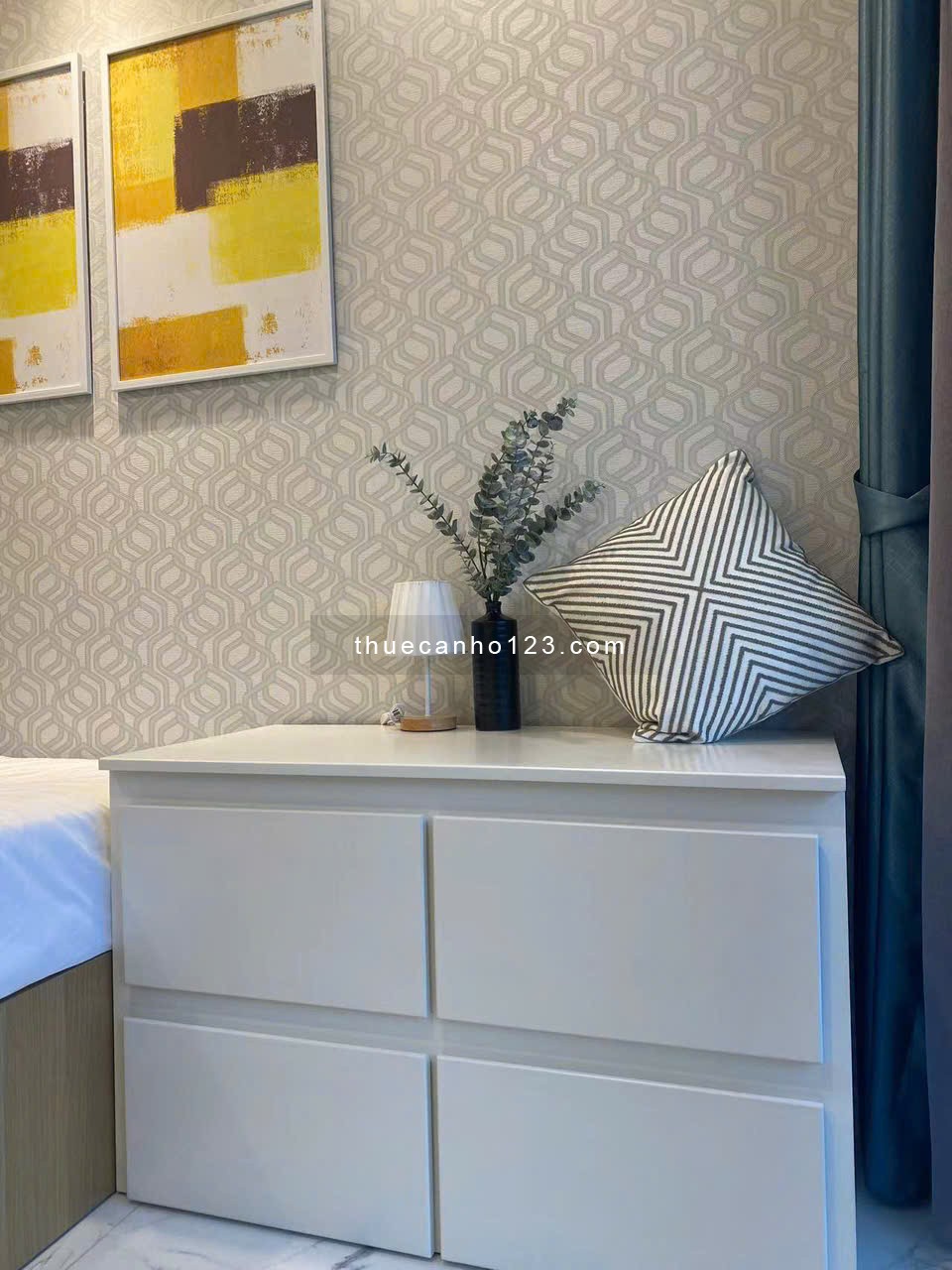 Cho Thuê Gấp Căn 119m² Galleria Metropole – 2PN + 1 Phòng Làm Việc, Giá 35 Triệu