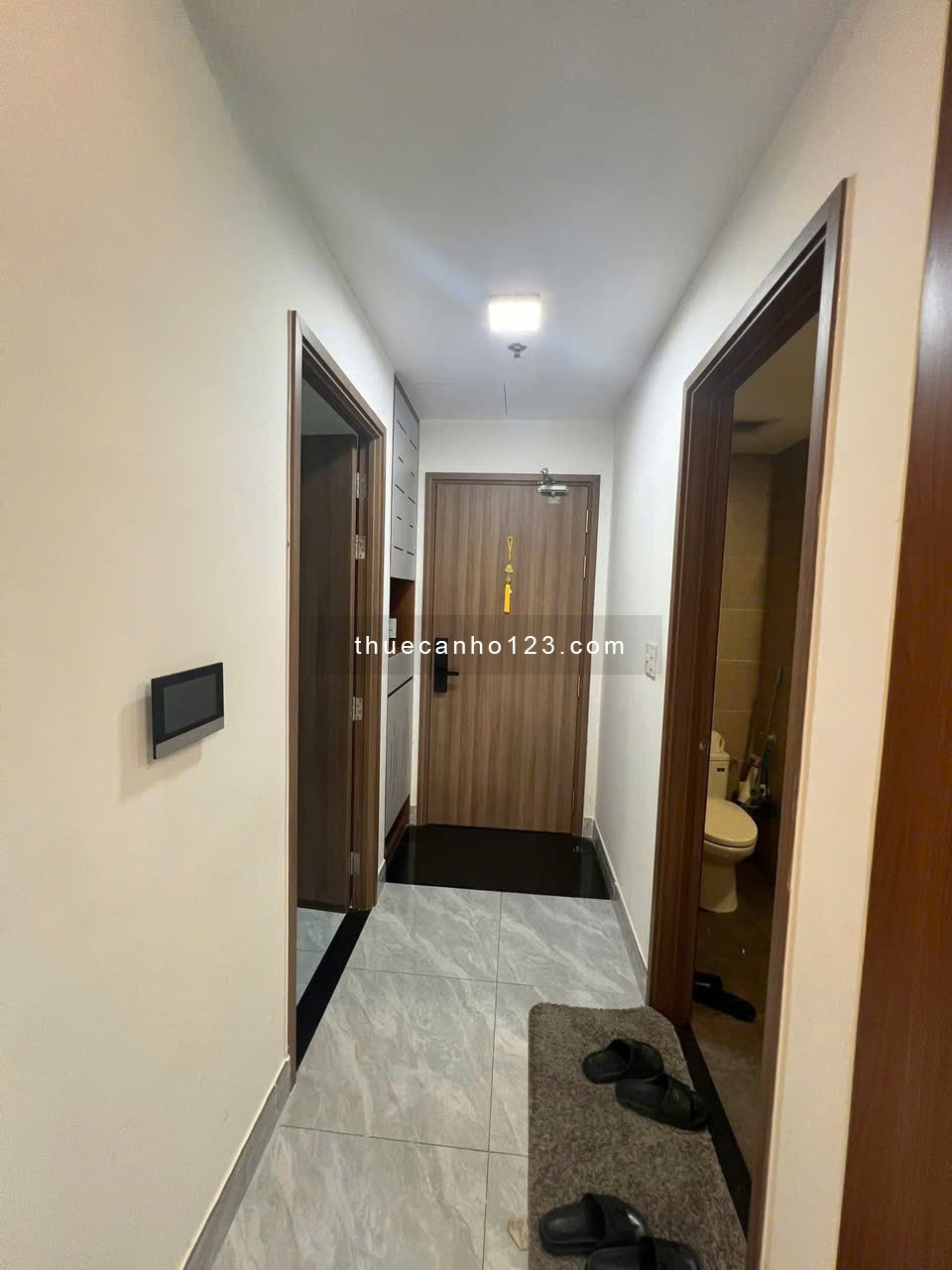 Chung cư Botanic, Nguyễn Thượng HIền, PN: 2p ngủ, 2wc, 90m2, nhà mới, 17tr