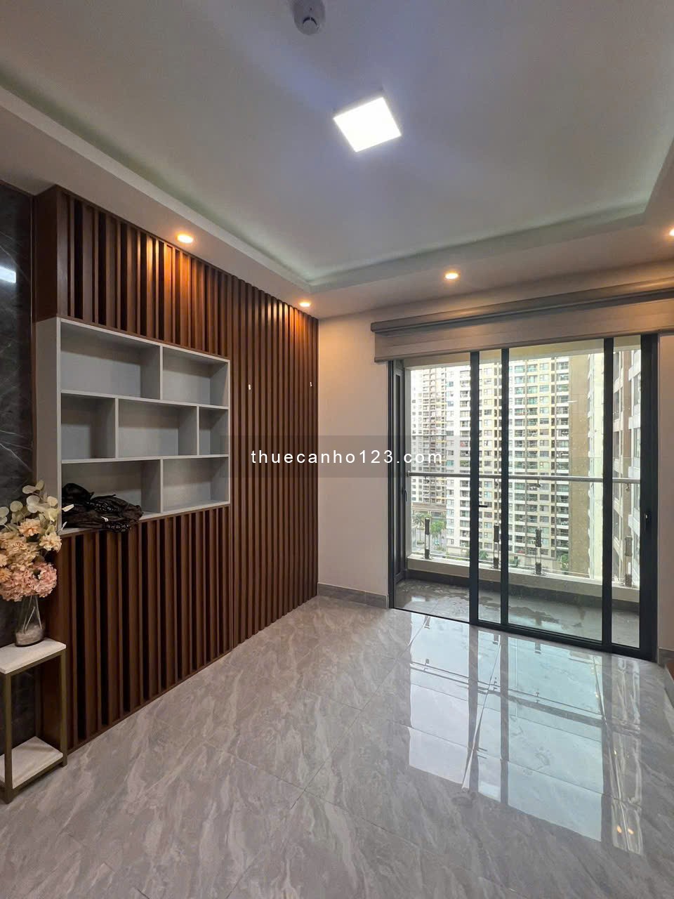 Chung cư Botanic, Nguyễn Thượng HIền, PN: 2p ngủ, 2wc, 90m2, nhà mới, 17tr
