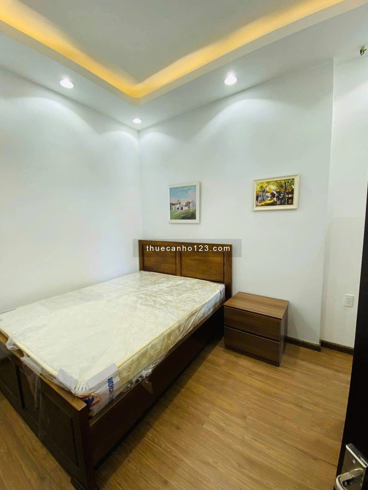 Căn hộ cao cấp Phúc Yên, P15, Tân Bình: 74m2, 2 p ngủ, NT, 9tr/th