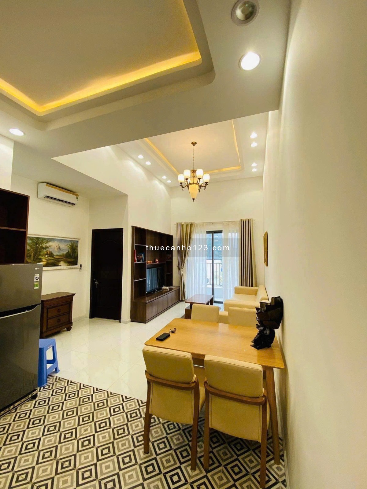 Căn hộ cao cấp Phúc Yên, P15, Tân Bình: 74m2, 2 p ngủ, NT, 9tr/th