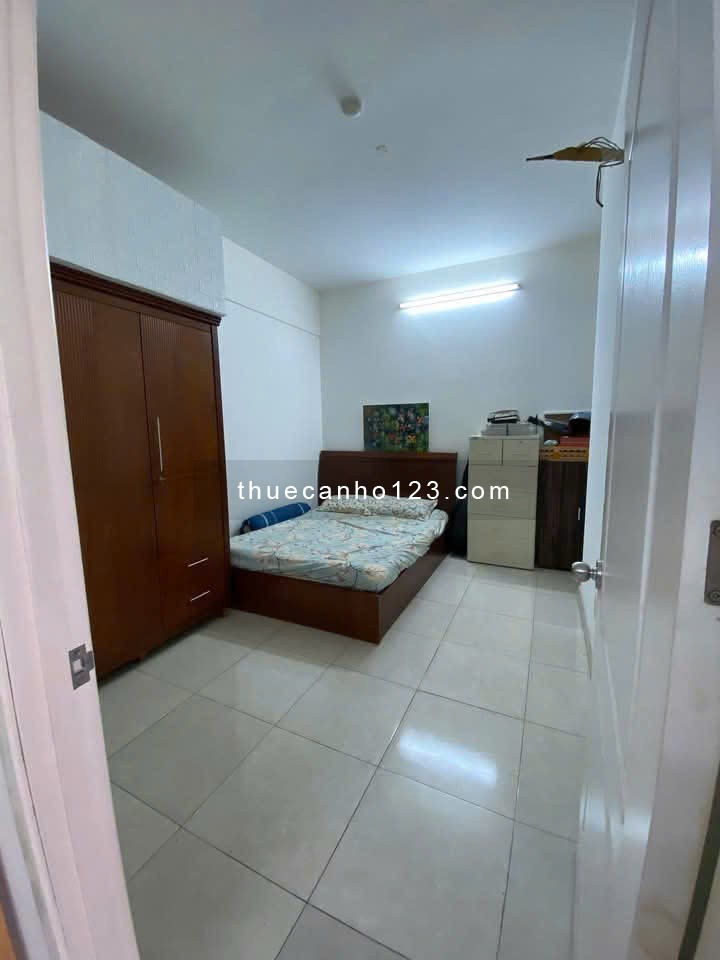 Chung cư Hoa Sen, Lạc Long Quân,Q11: 68m2, 2p ngủ, NT, 8tr/th