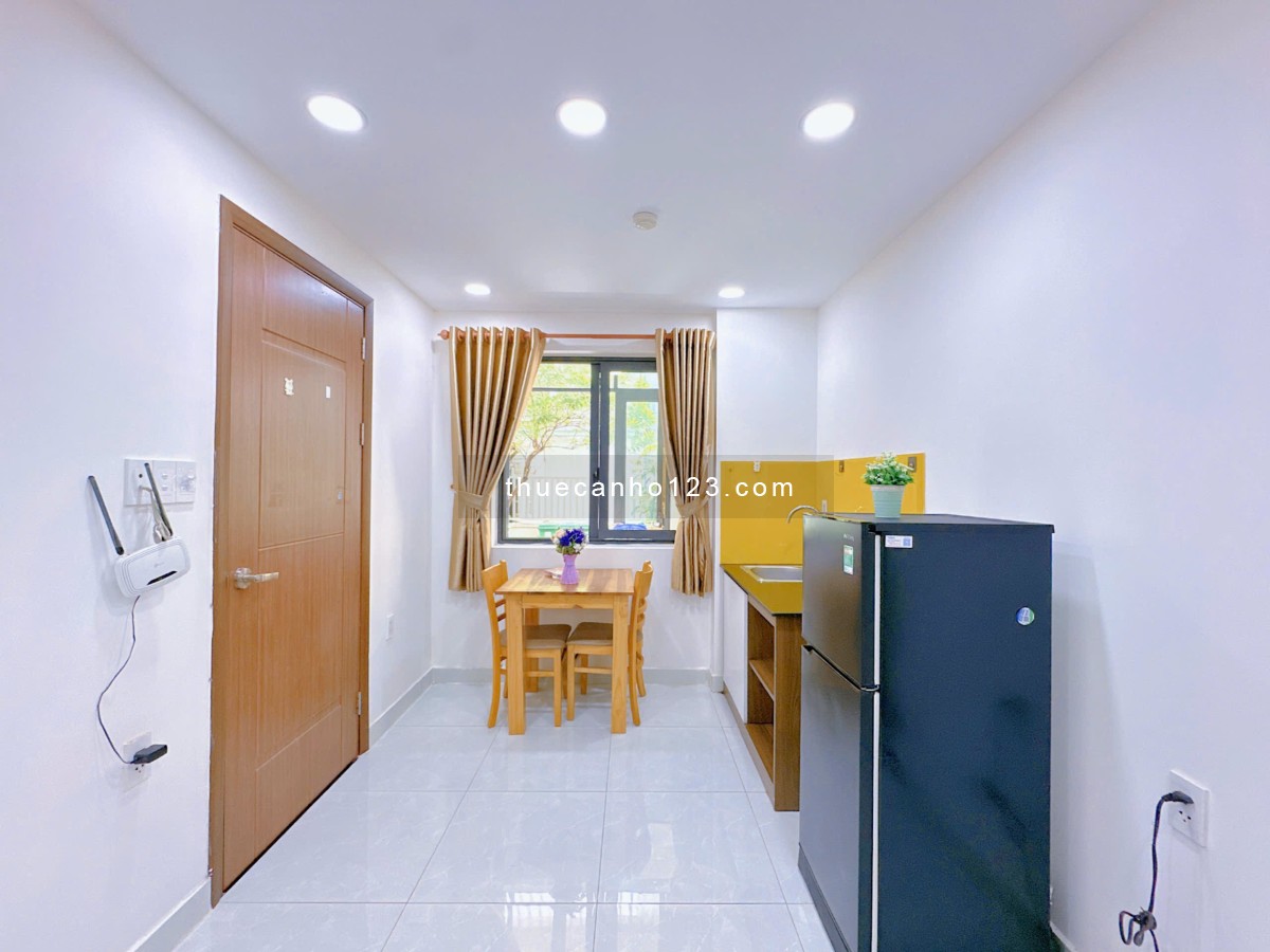  Căn Hộ 2PN – Cửa Sổ Thoáng – Hầm Xe Bảo Vệ – Trống Sẵn – Nguyễn Văn Đậu