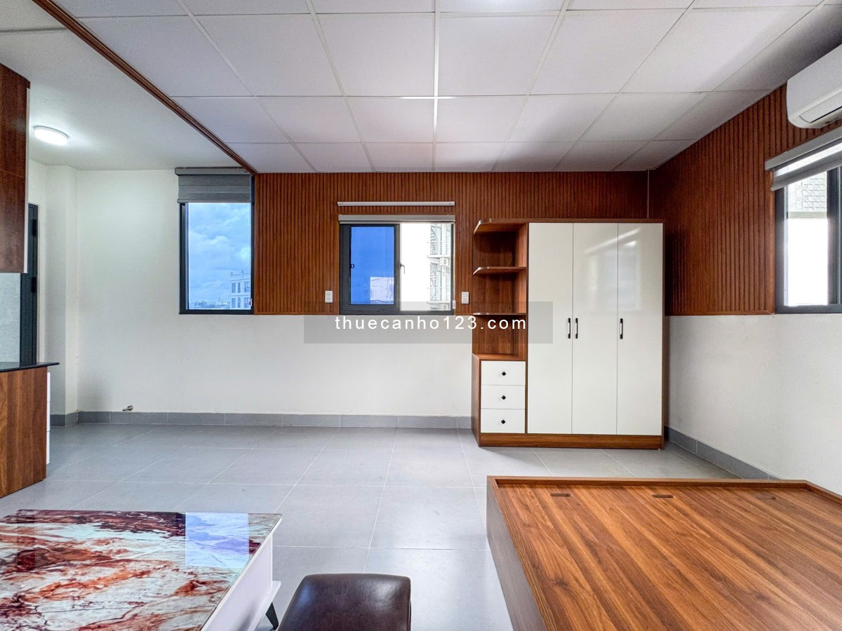 Studio đẹp gần sân bay Tân Sơn Nhất – Full nội thất gỗ sang trọng