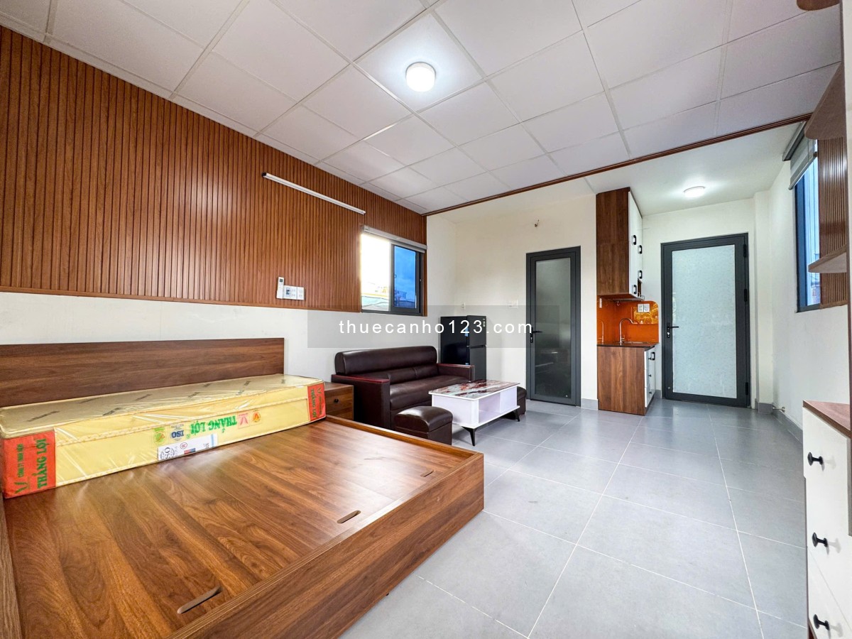 Studio đẹp gần sân bay Tân Sơn Nhất – Full nội thất gỗ sang trọng