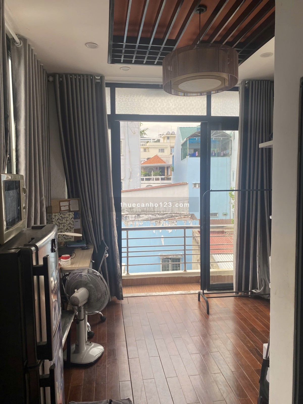 Cho thuê Nguyễn Hữu Cầu Quận 1 gần ĐH Văn Lang - ĐH Sư Phạm TPHCM giá rẻ