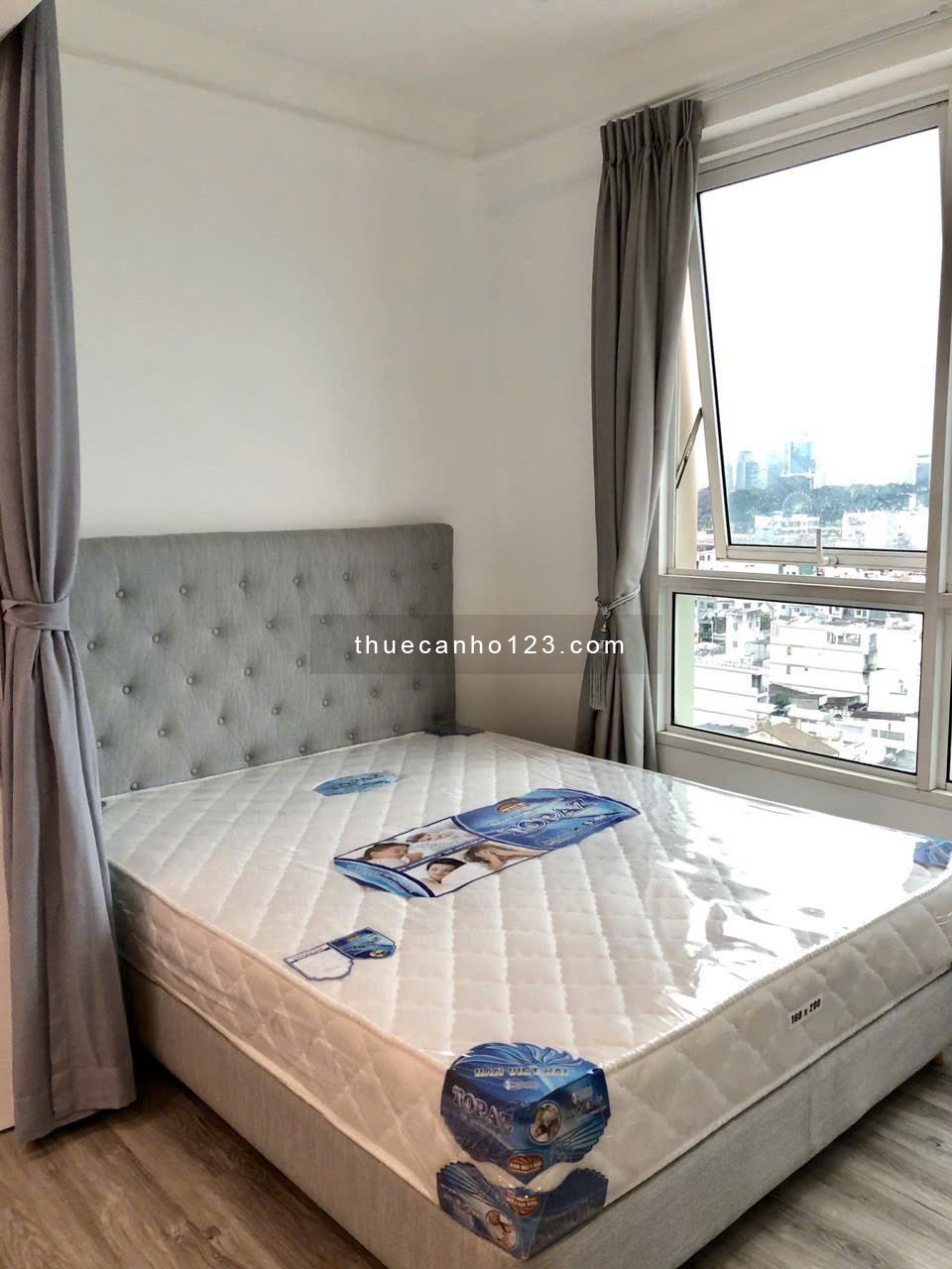 Chuyên cho thuê studio The Manor, nhà trống hoạc đầy đủ nội thất giá 11 triệu/tháng