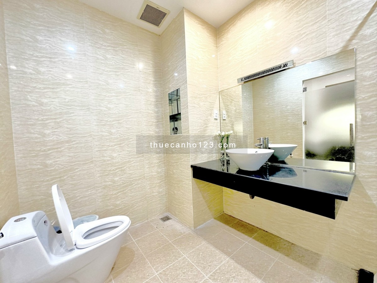 Phòng xinh view Landmark - Bancol, full nội thất, decor siêu sang - Gần Ngã Tư Hàng Xanh, ĐH Hutech