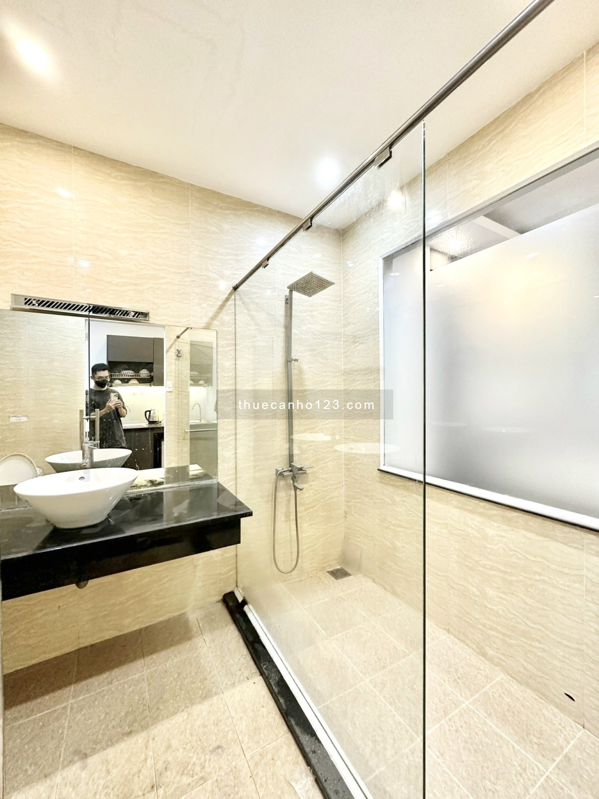 Phòng xinh view Landmark - Bancol, full nội thất, decor siêu sang - Gần Ngã Tư Hàng Xanh, ĐH Hutech