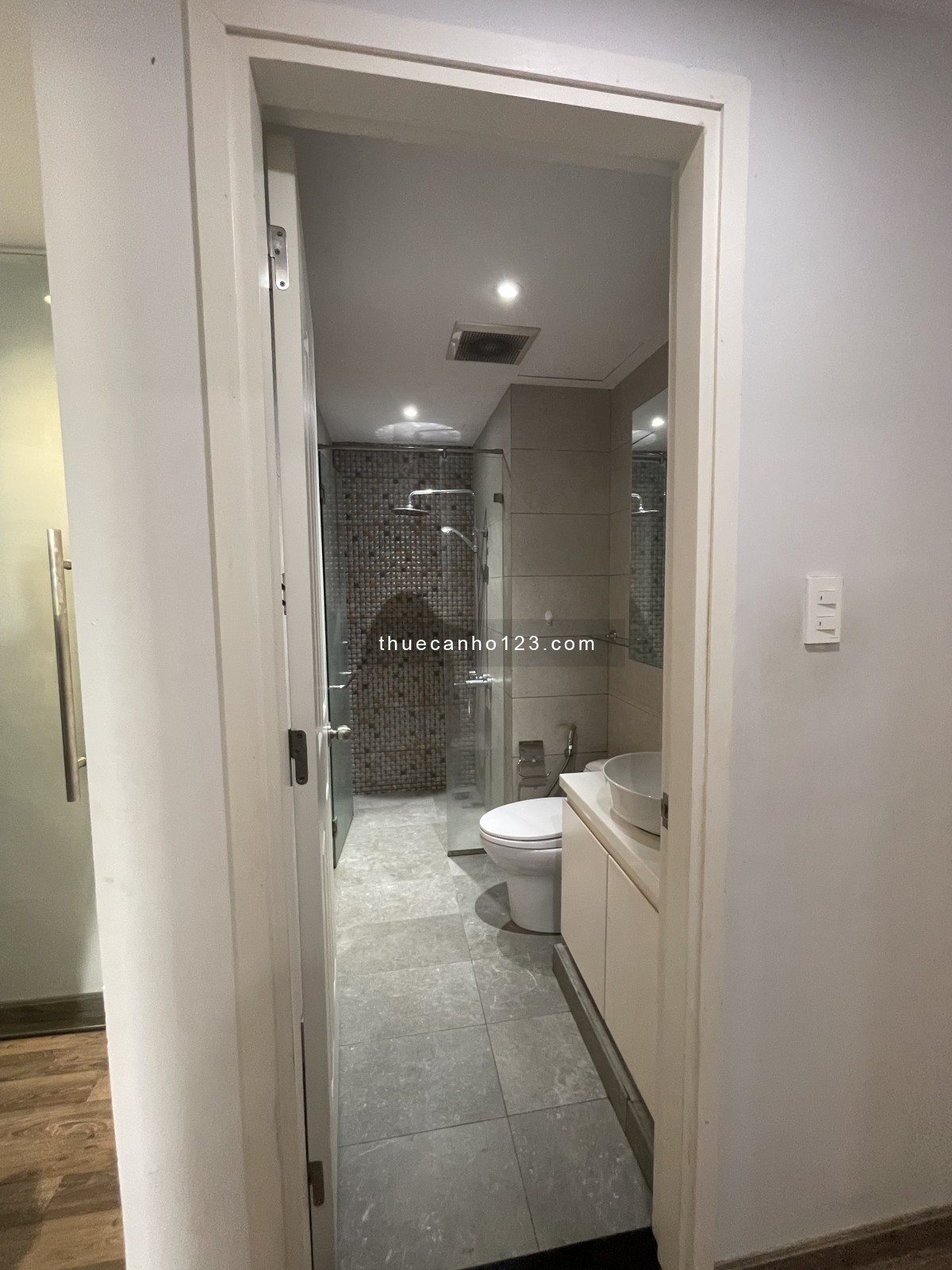 Chính chủ cho thuê CH Orchard Park View, nhà đẹp như mơ, 85m2, 3PN, 2WC, CÓ PHÒNG XÔNG HƠI RIÊNG