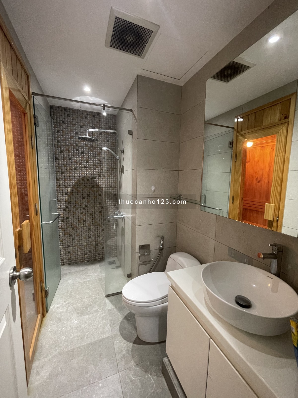 Chính chủ cho thuê CH Orchard Park View, nhà đẹp như mơ, 85m2, 3PN, 2WC, CÓ PHÒNG XÔNG HƠI RIÊNG