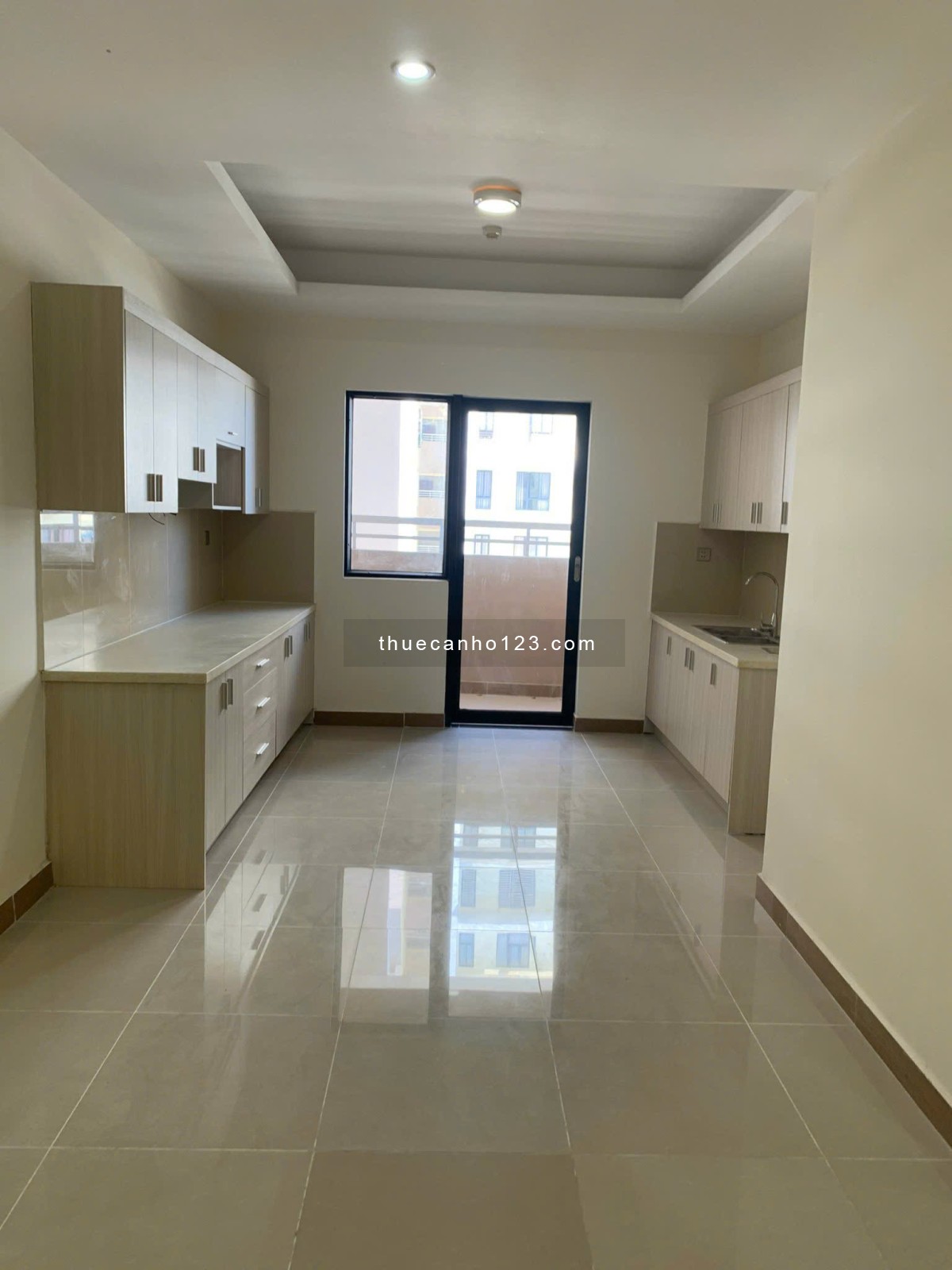 Cho thuê 161m², 3PN 4WC – Nhà trống, vào ở liền – Giá 11tr5. Xem nhà dễ ợt, liên hệ em ngay!