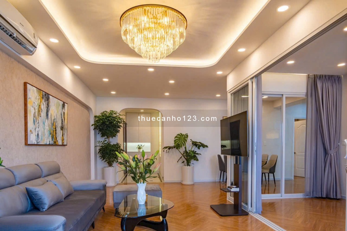 Cho thuê gấp căn hộ Saigon South (2PN 2WC) nhà đẹp full nội thất Lh : 0911898816 Em ( Lan Anh )