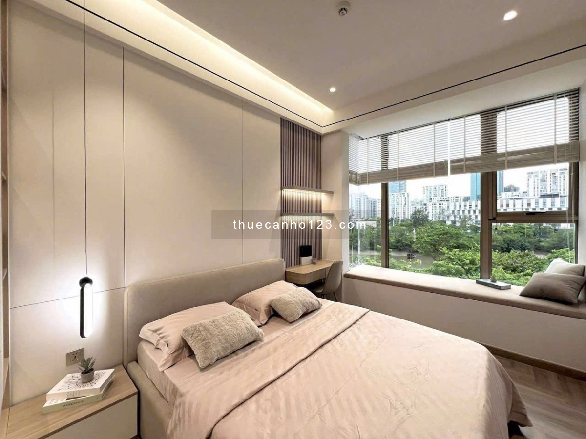 Cần cho thuê gấp căn hộ Saigon South( 95m2- 3PN 2WC) nhà đẹp giá siêu rẻ Lh: 0911898816 Em Lan Anh