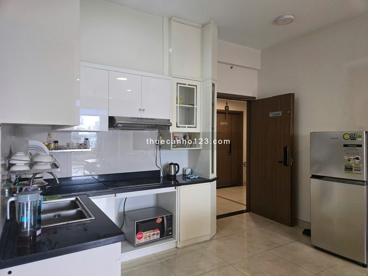 Cho thuê căn hộ sân vườn Opal Garden 2PN - 15tr, view hồ bơi đẹp nhất khu