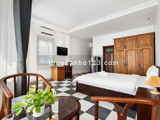 Hình thật giá thật vị trí thật cho thuê căn hộ Ban công siêu tháng ngay cầu Ba son,Nguyễn Huệ Quận 1