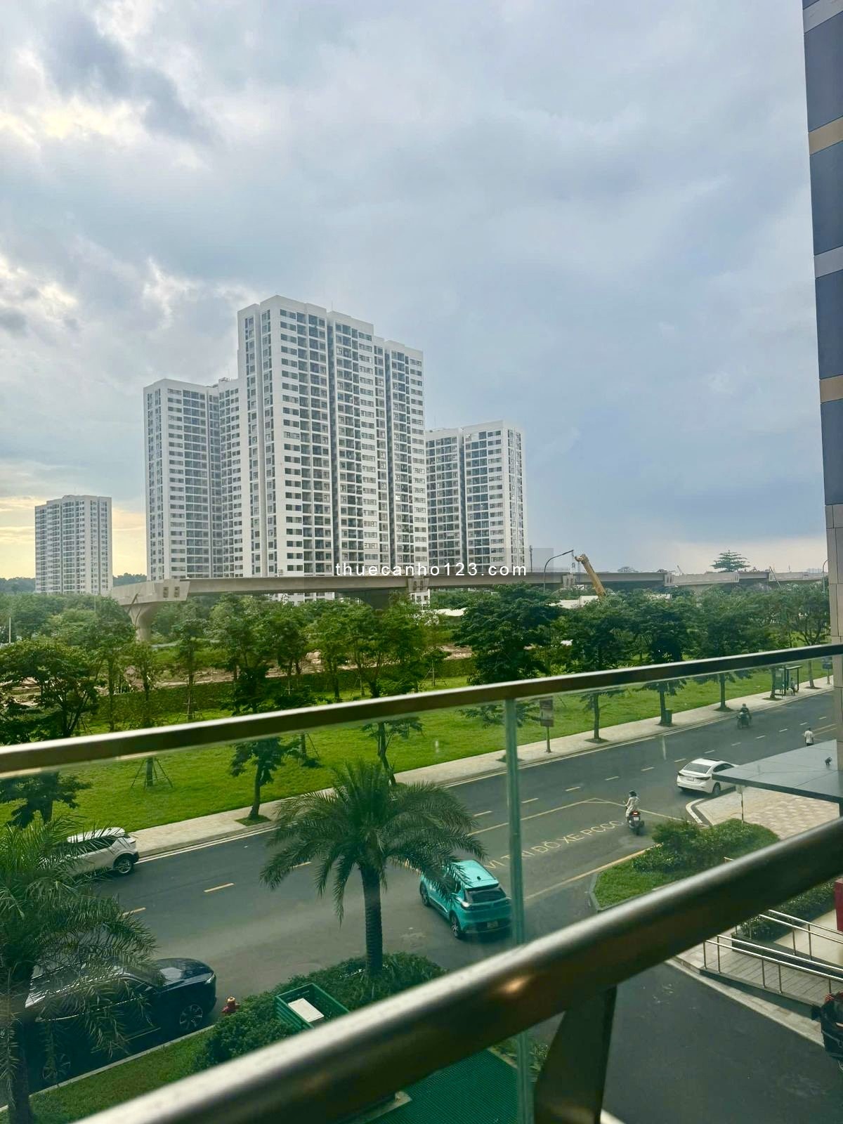 Chính chủ cho thuê 2PN, 2WC, 69m2, 7tr/ tháng, NTCB, Glory Heights Vinhomes Grand park