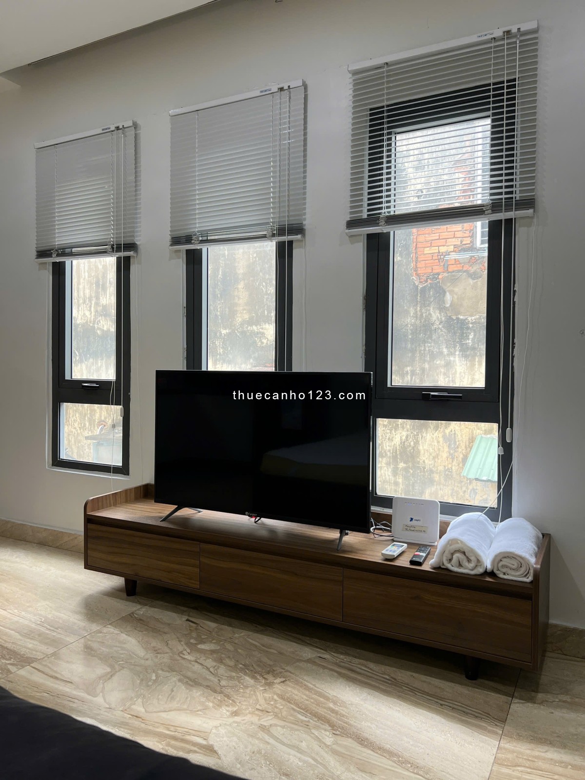 Cho thuê căn hộ cao cấp mặt tiền Võ Văn Kiệt – Cửa sổ thoáng, thiết kế tinh tế – Gần ĐH Văn Lang CS1