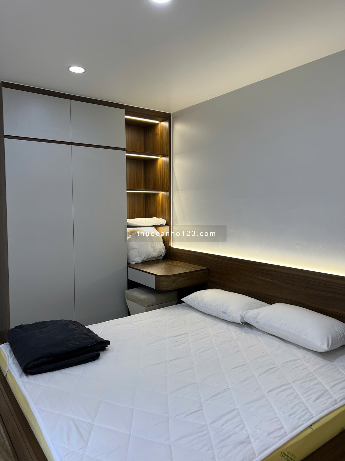 Cho thuê căn hộ cao cấp mặt tiền Võ Văn Kiệt – Cửa sổ thoáng, thiết kế tinh tế – Gần ĐH Văn Lang CS1