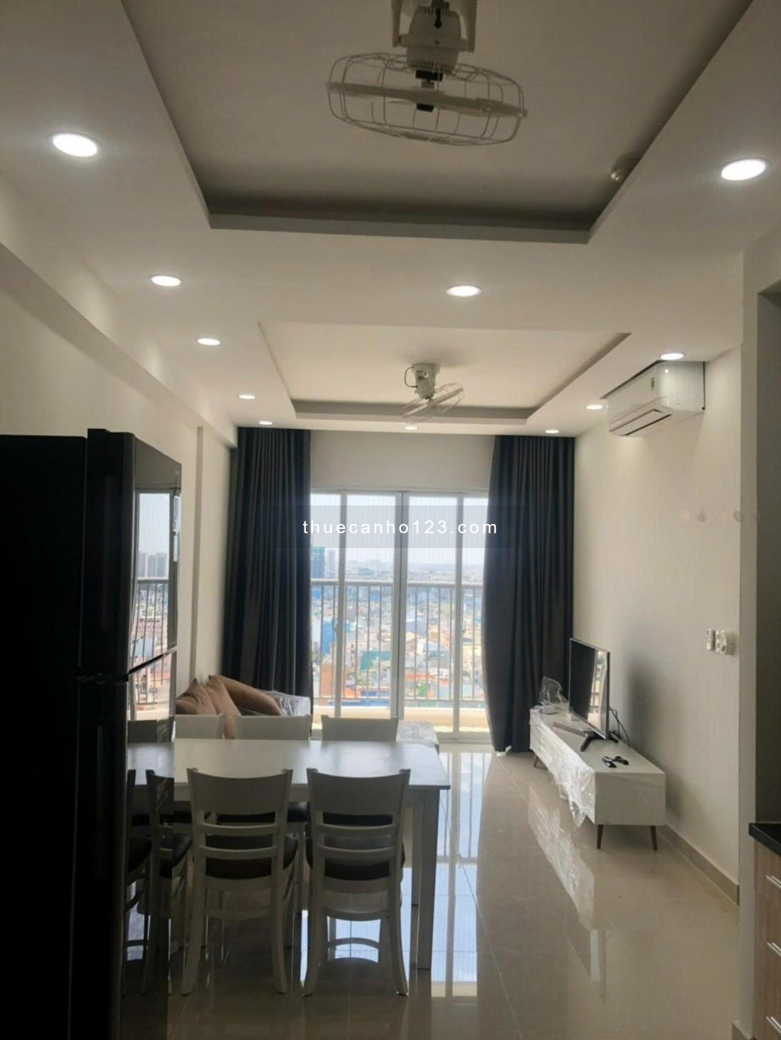 Harmona,Trương Công Định, Tân BÌnh: 77m2, 2p ngủ, NT, 12tr/th