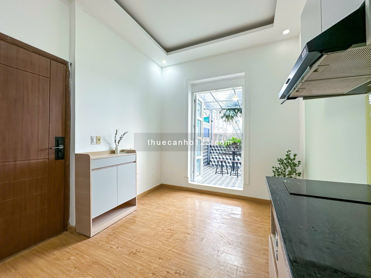Cho thuê căn hộ 1 phòng ngủ – Có ban công – Full nội thất – Gần ngã tư Hàng Xanh