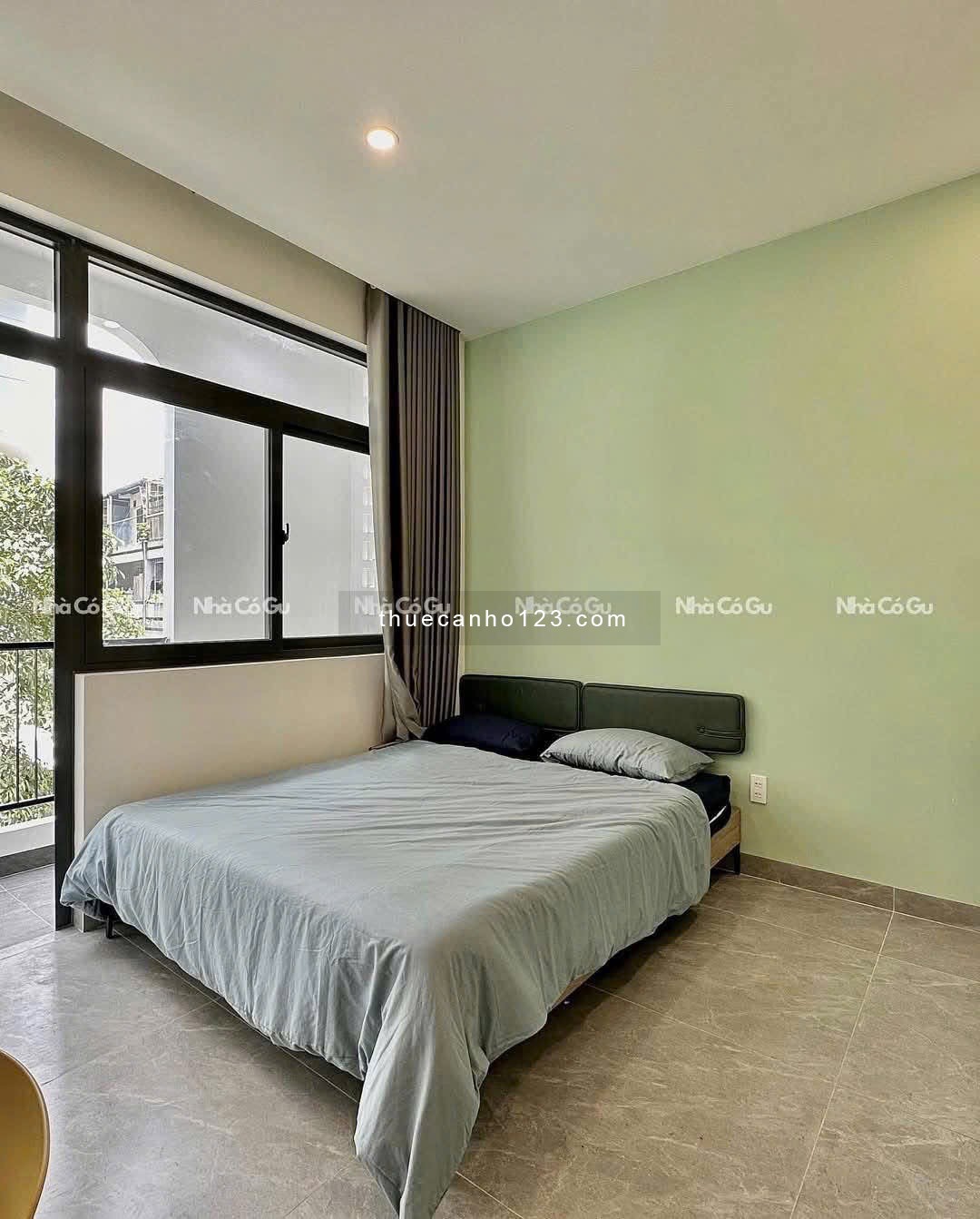 CĂN HỘ FULL TIỆN NGHI – BAN CÔNG RỘNG – Ngay Etown và công viên Hoàng Văn Thụ