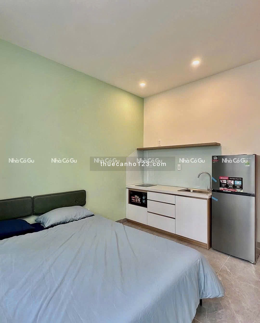 CĂN HỘ FULL TIỆN NGHI – BAN CÔNG RỘNG – Ngay Etown và công viên Hoàng Văn Thụ