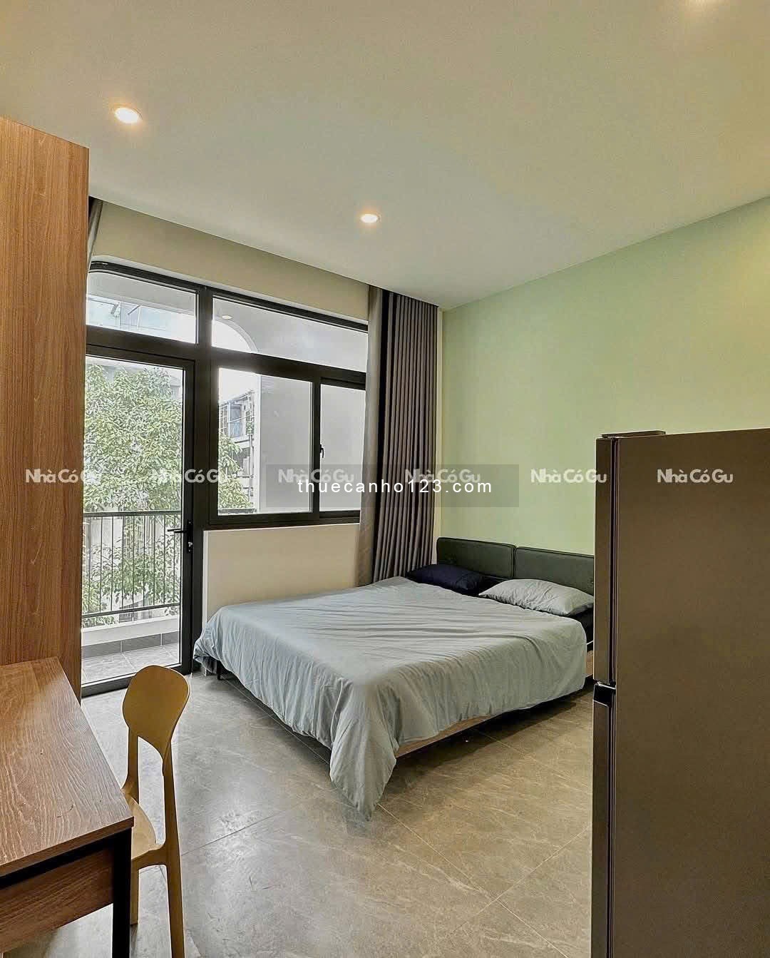 CĂN HỘ FULL TIỆN NGHI – BAN CÔNG RỘNG – Ngay Etown và công viên Hoàng Văn Thụ