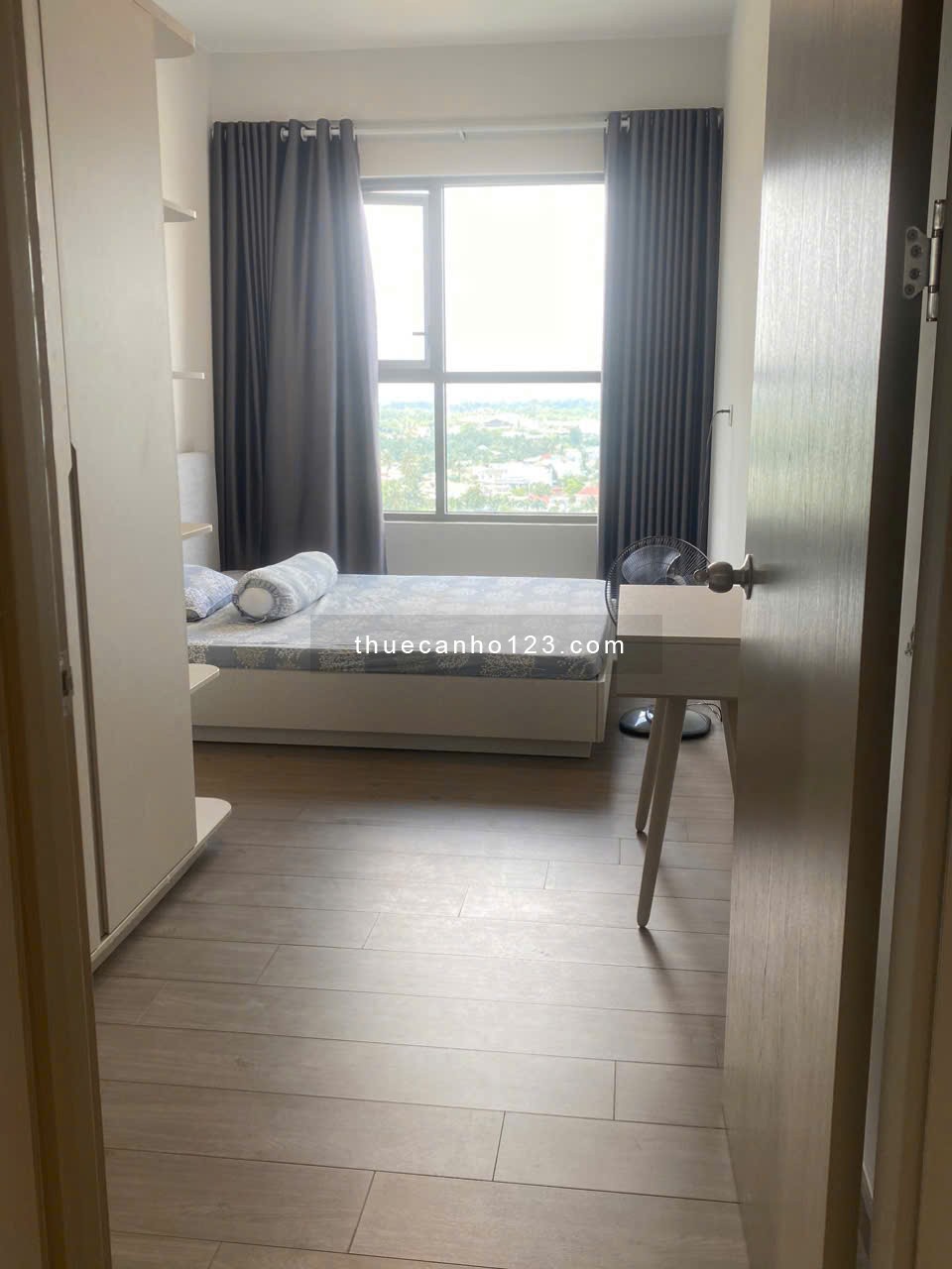 Cho thuê căn hộ 3PN + Full nội thất + ở ngay được ạ – Giá 10.5 triệu