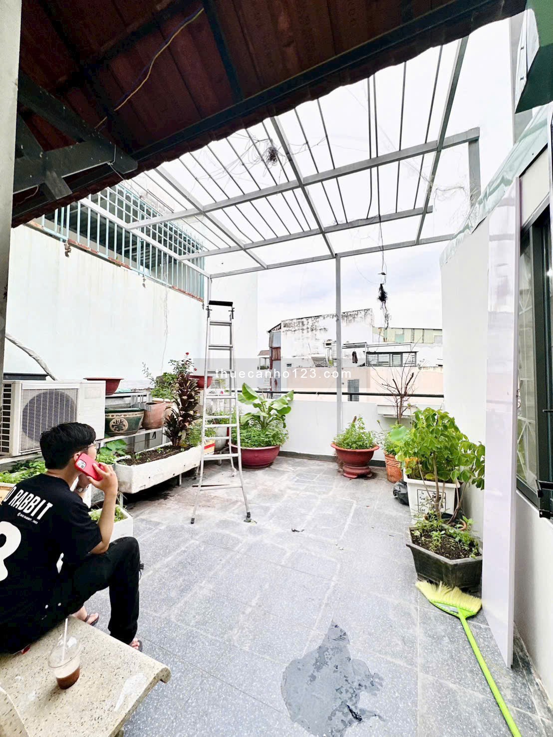 2PNrộng 60m² - Yên Đỗ - Bình Thạnh - Ở được 6 người 4 xe - Ban công - Giặt riêng - Sân vườn