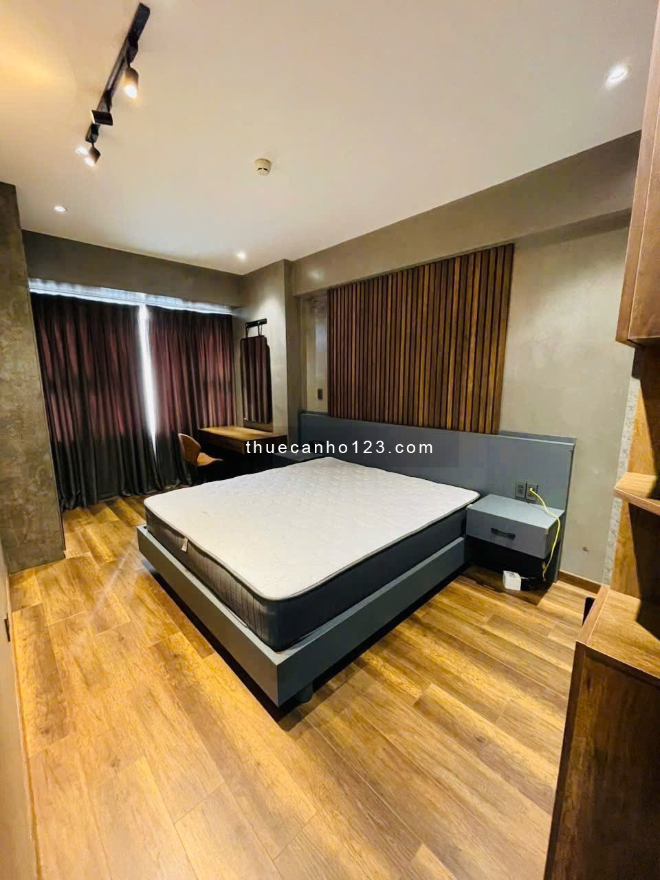 Hót !Cho thuê căn hộ cao cấp 3PN tại Saigon South giáp Phú Mỹ Hưng Q7,nhà đẹp full nội thất cao cấp