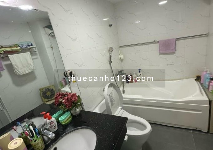 Cho thuê căn hộ Full nộ 105 Chu Văn An dt 70m giá 12triệu