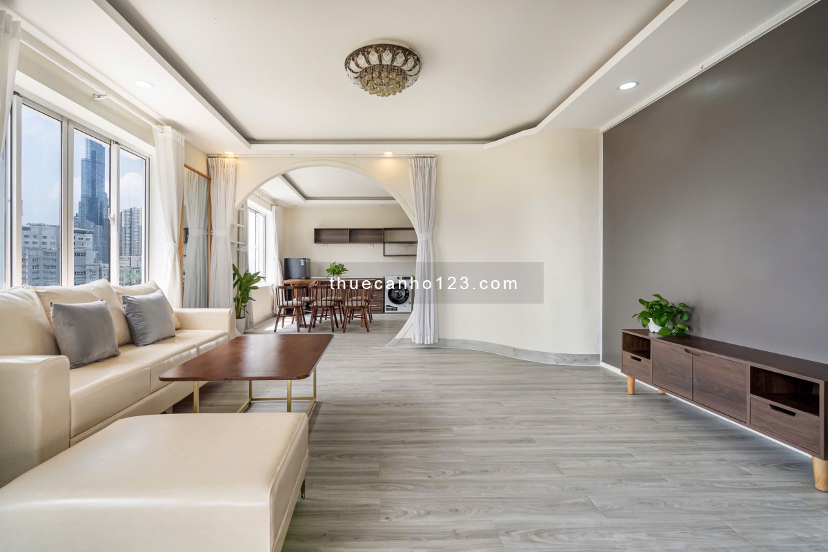 Trống Lại Căn Hộ PentHouse 1 Phòng Ngủ Có Gu Cực Đẹp Ngay Mặt Tiền Đường Ung Văn Khiêm