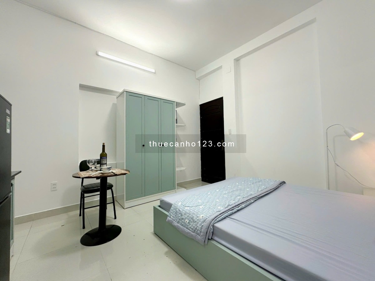 STUDIO FULL NỘI THẤT - 25m² - Sát vách ĐH Ngoại thương, HUTECH, GTVT, UEF,...