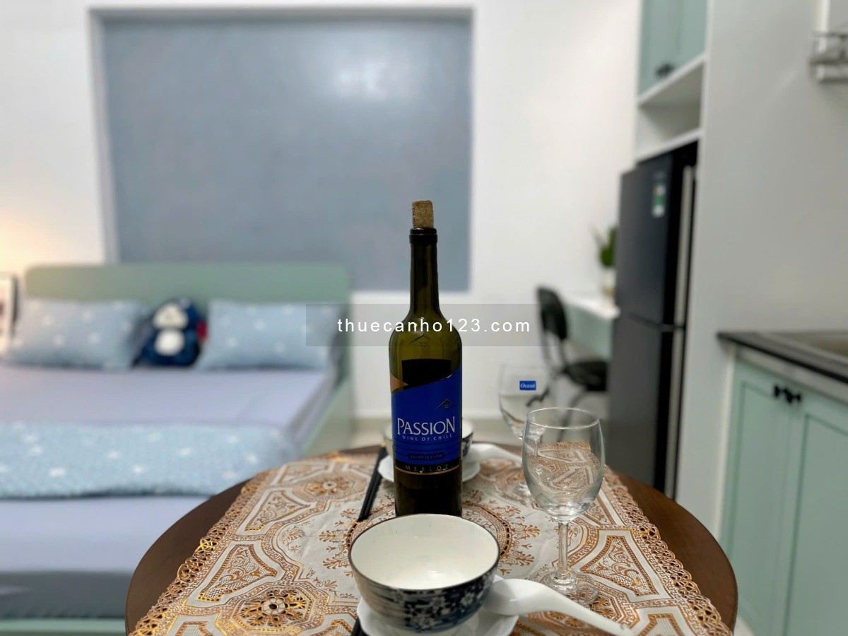 STUDIO FULL NỘI THẤT - 25m² - Sát vách ĐH Ngoại thương, HUTECH, GTVT, UEF,...